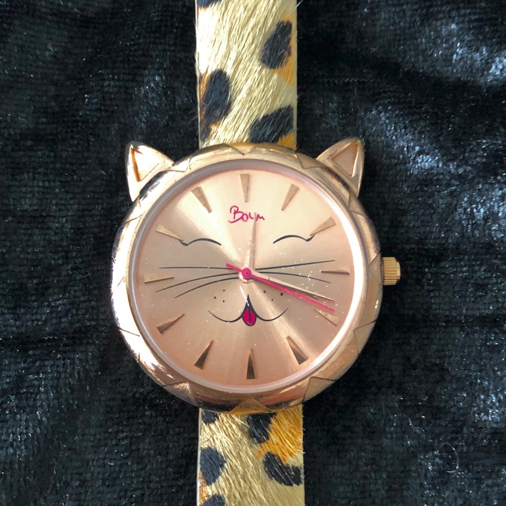 ❤️Rose Gold Cat Watchw/Calf hair Leopard print - Picture 2 of 5